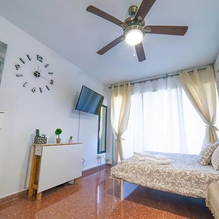 Apartamento La Brisa Málaga Esterno foto